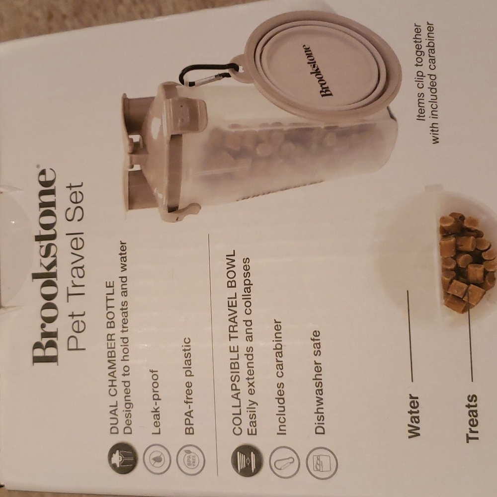 Brookstone Pet Travel Set - Picture 3 of 4